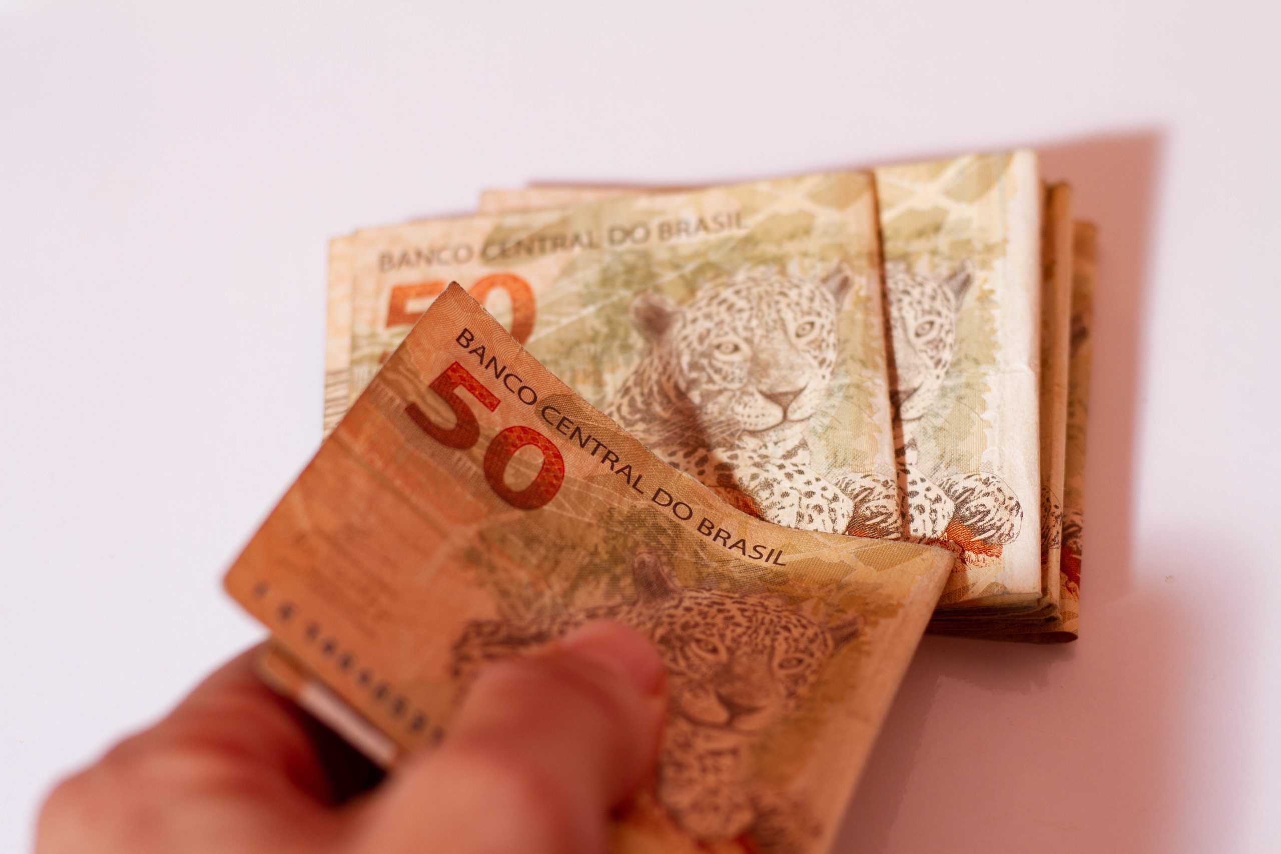 Caixa e Banco do Brasil anunciam Valor EXTRA para idosos de todo o país; Corra para sacar