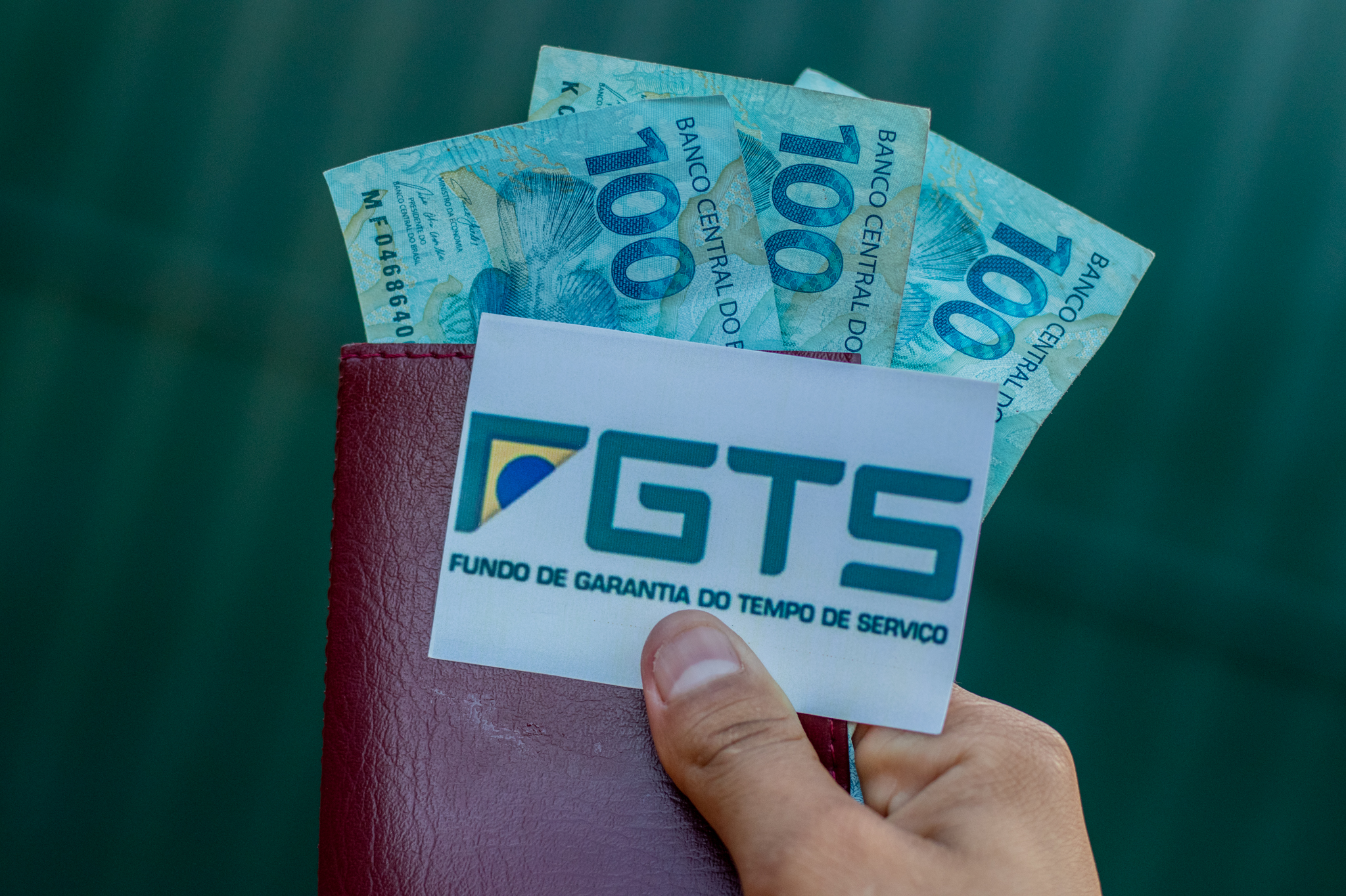 FGTS TURBINADO em Agosto: aprenda a consultar e sacar VALORES de cair o queixo via PIX