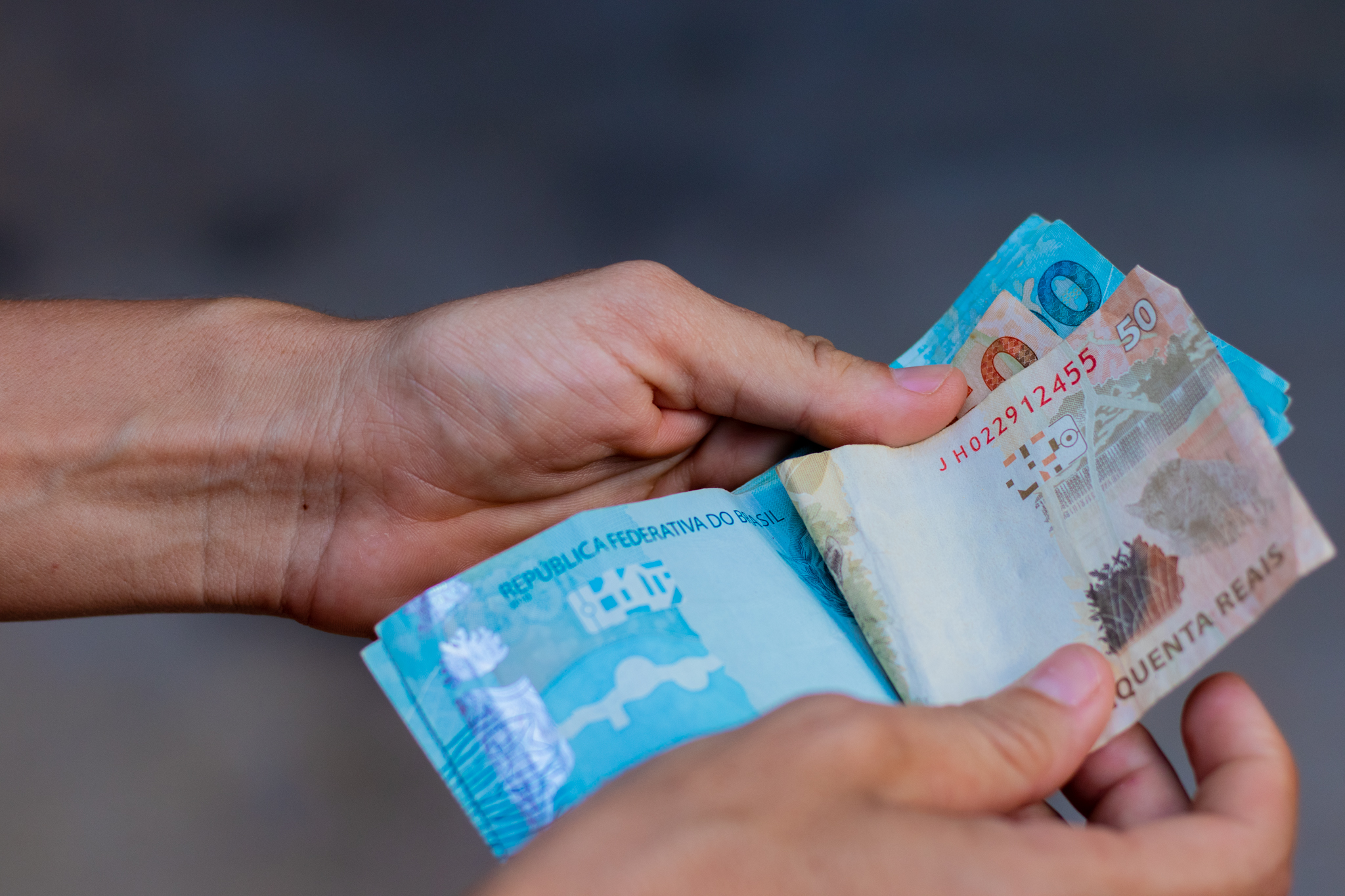 Idosos com conta no Caixa Tem podem receber 12 parcelas de R$ 120 na CONTA, veja como aproveitar