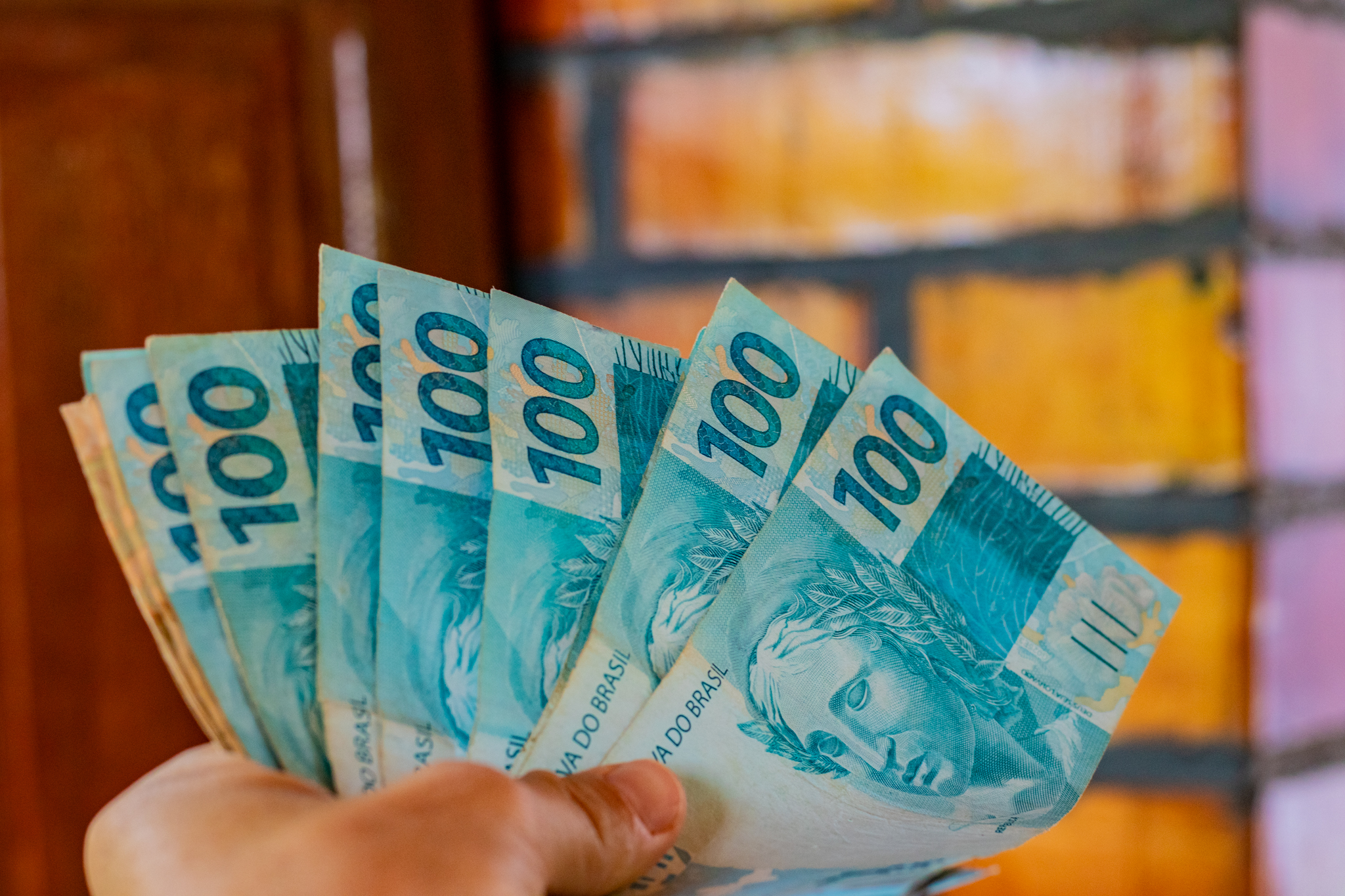 PIX de R$ 1.786 é autorizado para IDOSOS de todas regiões do país; você também tem direito